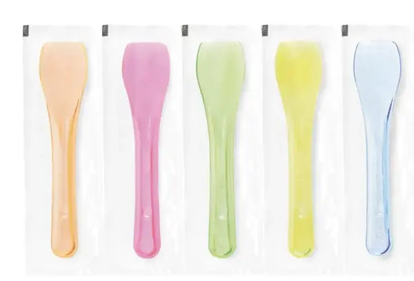 Lingurite de inghetata 9.5cm PS reutilizabile multicolor transparent 500buc/set Lingurite de inghetata 9.5cm PS reutilizabile multicolor transparent 500buc/set