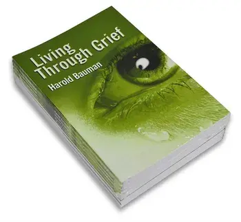 Living Through Grief. New ed, Paperback/***