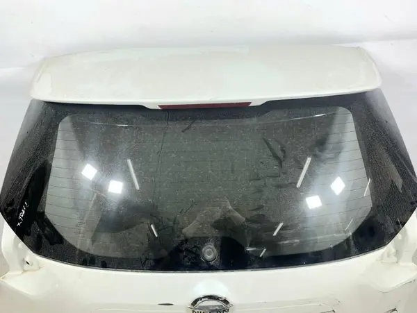 Luneta Nissan X-Trail 3 (2014-2017) [T32]