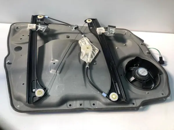 Macara geam cu boxa si modul dreapta fata a1697203079 Mercedes A-Class (2004-2012) [W169]