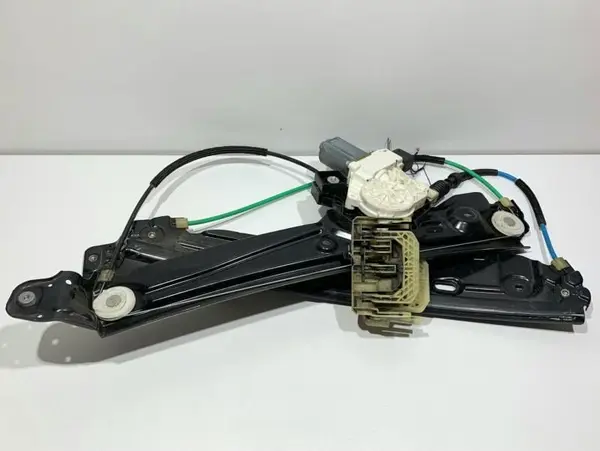 Macara geam electric cu motoras dreapta fata 7182112 BMW Seria 5 (2010-2017) [F11]
