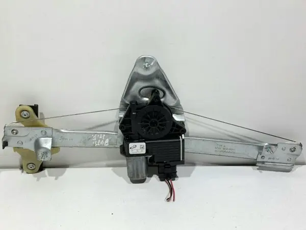 Macara geam electric cu motoras stanga fata 807217664R Dacia Duster 2 (2018-2021)