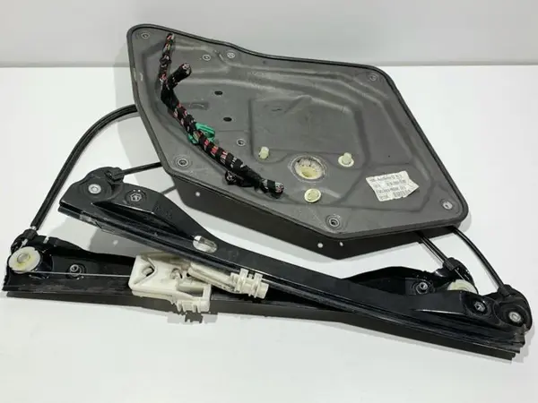Macara geam electric dreapta fata 3T0837402A Skoda Superb 2 (2008-2013)