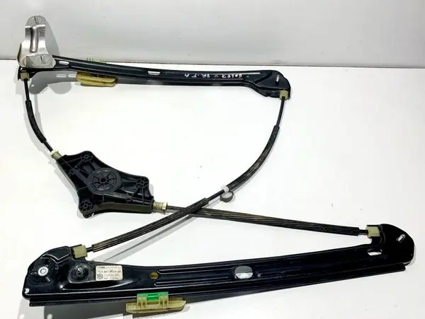 Macara geam electric dreapta fata 5G4837462H Volkswagen Golf 7 (2012-2017)