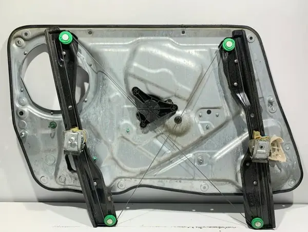 Macara geam electric dreapta fata 5N1837730C Volkswagen Tiguan (2007-2011)