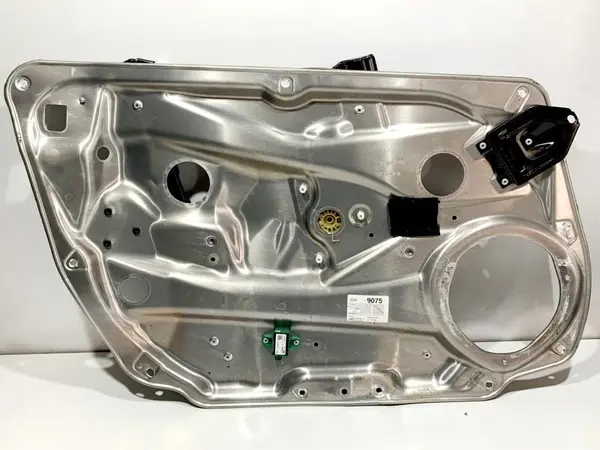 Macara geam electric stanga fata A2048204102 Mercedes E-Class (2009->) [W212]