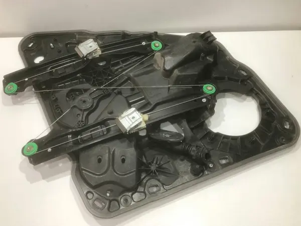 Macara geam electric stanga spate 7P6839755A Volkswagen Touareg 2 (2010-2015) [7P]