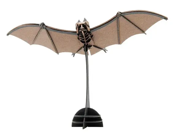 Macheta 3D Fridolin, Liliac 21 cm
