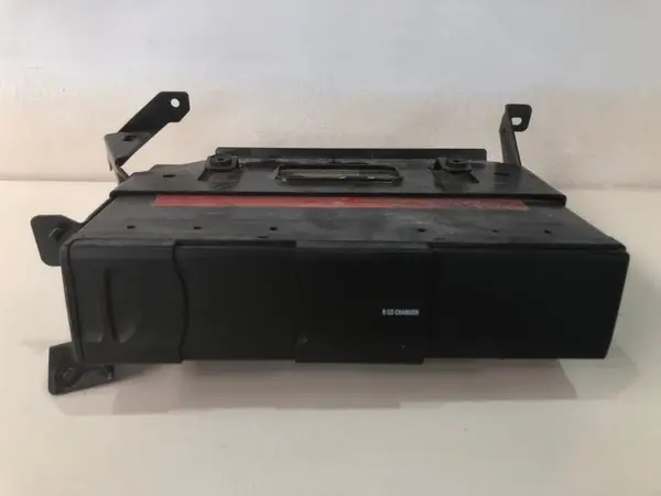 Magazie cd 9133083 BMW Seria 3 LCI (2008-2011)[E90]