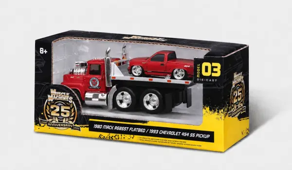 MAISTO MUSCLE TRANSPORTS SET CAMION CU PLATFORMA MACK R685ST FLATBED 1980 SI MASINUTA CHEVROLET 454 SS PICKUP 1993 SCARA 1 LA 64