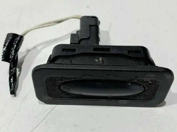 Maner capota spate 8200076258 Renault Laguna 3 (2007-2010)