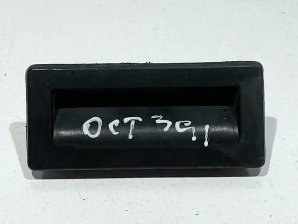 Maner capota spate / haion 3V0827566 Audi A4 (2015-2019) [8W2, B9]