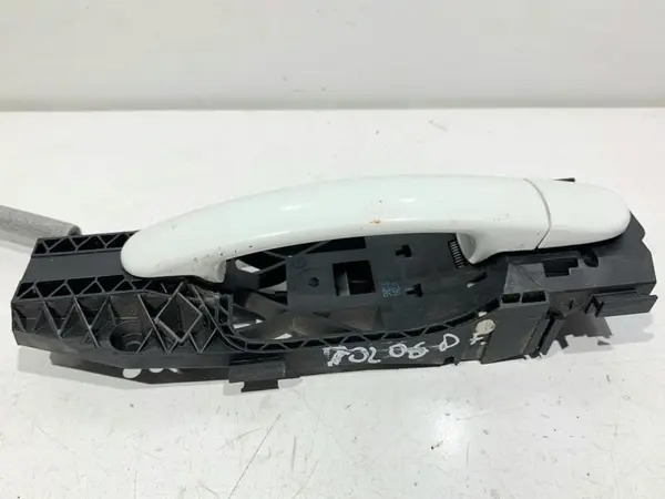Maner usa dreapta fata culoare alba - lc9a Volkswagen Polo 5 facelift (2014-2017)