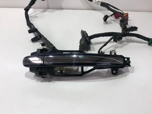 Maner usa dreapta spate 3d0837886l Volkswagen Phaeton (2002-2010)
