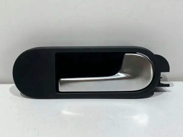 Maner usa interior dreapta fata / spate 5M0837114 Volkswagen Golf 5 Plus (2004-2008)