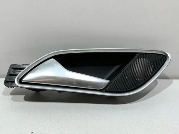 Maner usa interior stanga spate 8U0839019C Audi Q3 (2011-2017) [8U]