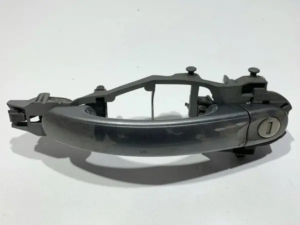 Maner usa stanga fata culoare neagra - l041 Volkswagen Golf 6 plus (2009-2014)