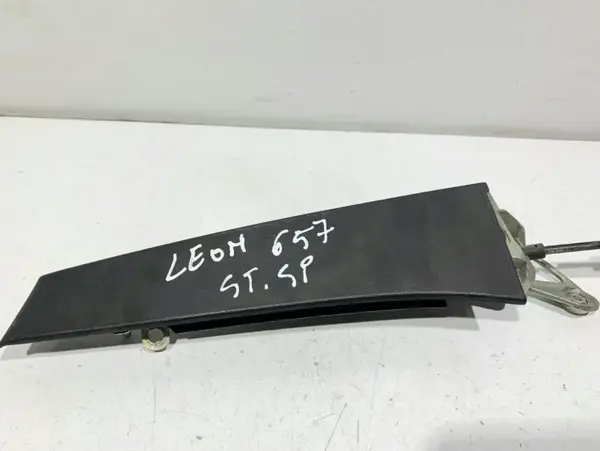 Maner usa stanga spate 1P0839205 Seat Leon 2 facelift (2009-2012)