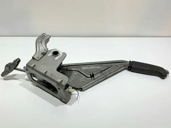 Maneta frana de mana 13351282 Opel Astra J facelift (2012-2015)