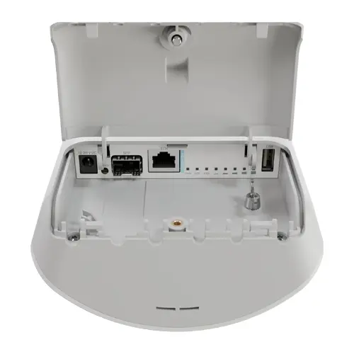 mANTBox ax 15s, antene 12dBi 2.4GHz, 15dBi 5GHz, 1 x Gigabit, 1 x SFP, PoE IN, WiFi6 - MikroTik L22UGS-5HaxD2HaxD-15S