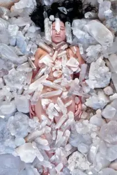 Marina Abramovic: Transforming Energy. (Crystal Series), Hardback/***