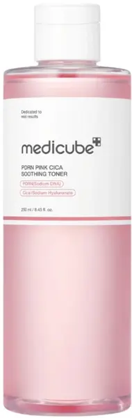 MediCube Toner iluminator pentru față cu centella asiatică și niacinamidă, 250 ml