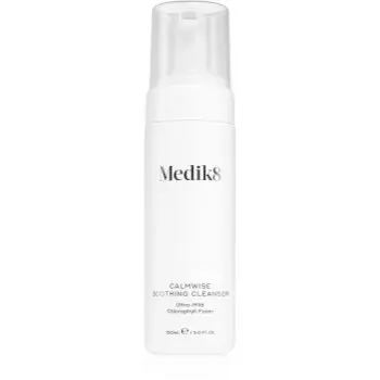 Medik8 Calmwise Soothing Cleanser demachiant spumant delicat