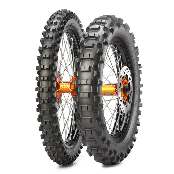 Metzeler - MCE 6 DAYS EXTREME - 140 80-18 [70M] [spate] Extra Soft Latime 140 Inaltime 80 Janta 18