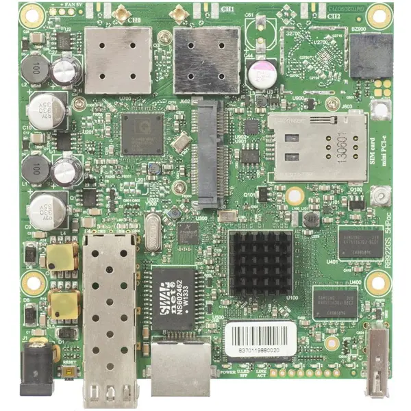 MikroTik Placa de rutare MikroTik RB922UAGS-5HPACD, Wireless AC, 5 GHz, Gigabit Ethernet, SFP, USB 2.0, miniPCIe