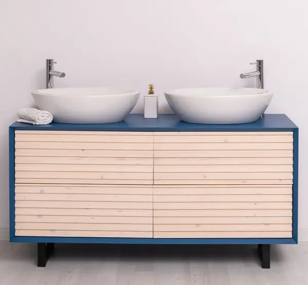 Mobila baie cu 4 sertare, 2 lavoare-inclus in preti 'Slatted' - Culoare Corp_P045 / Culoare Sertare_P095 - DUBLU COLOR cu finisaj Vopsit