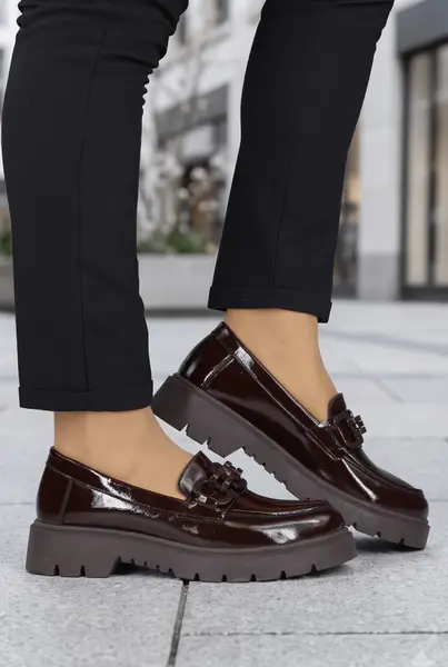 Mocasini din Piele Lacuita Maro cu Accesoriu - Marby LAC