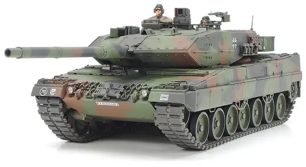 Model asamblabil Tamiya Militar: Tancuri - Tanc principal de luptă german Leopard 2 A6, 2 figurine