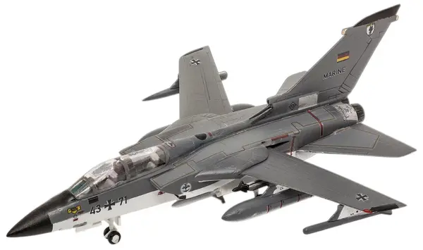 Model asamblat Revell Militar: Luptător Panavia Tornado IDS/GR.1