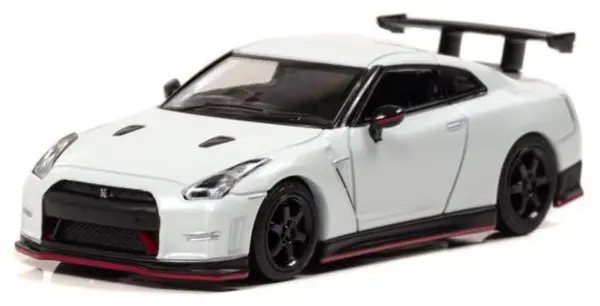 Model de colecție Carnel Modern: Automobile - Nissan GT-R Nismo N Attack Package(R35), alb perlat, 2015