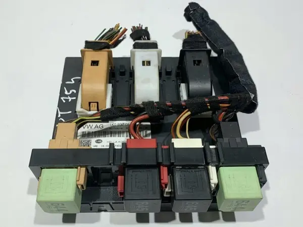 Modul confort 1K0937087J Skoda Octavia 2 (2004-2008) 1.4 tsi Caxa