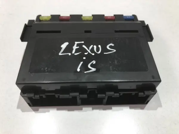 Modul control 89211-53020 Lexus IS 2 (2005-2013)