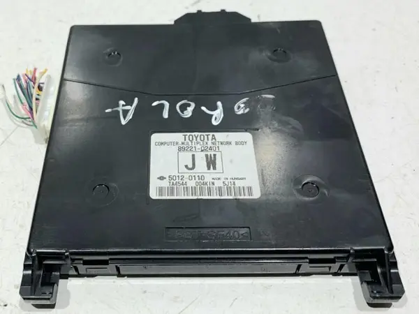 Modul control bsi 89221-02401 Toyota Corolla (2012-2018) 1.6 benzina 1ZRFAE