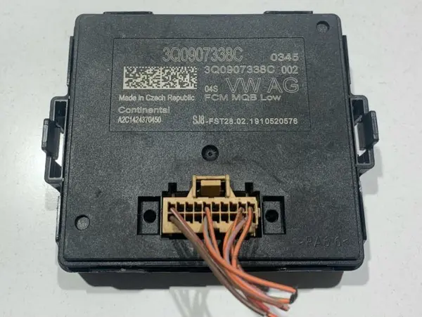 Modul control lumini 3Q0907338C Volkswagen Golf 7 (2012-2017) 1.6 tdi DGTE