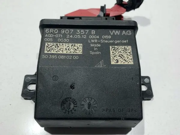 Modul control lumini 6R0907357B Volkswagen Passat B6 3C (2005-2010) 2.0 tdi CFFB