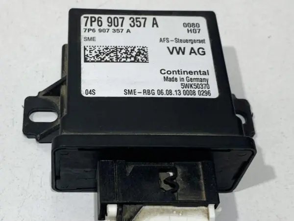 Modul control lumini 7P6907357A Volkswagen Touareg 2 (2010-2015) [7P] 2.0 tdi CKFC