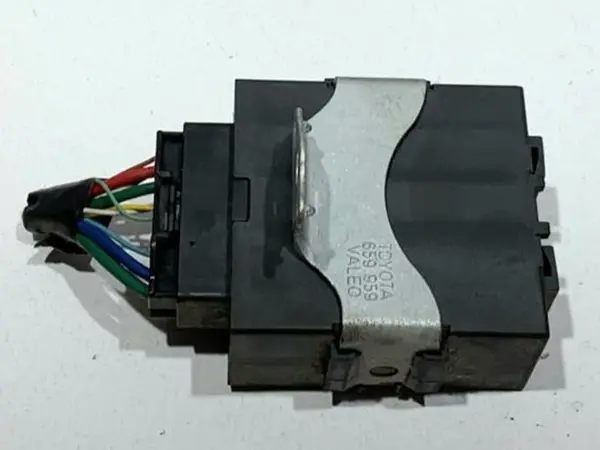 Modul / releu stergator 85940-05060 Toyota Avensis facelift (2012-2015) [T27]