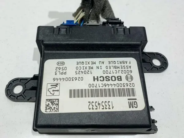Modul senzori parcare 13354532 Opel Mokka (2012-2016)