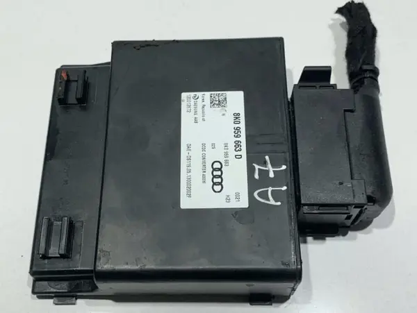 Modul stabilizator tensiune 8K0959663D Audi A8 (2009-2017) [4H] D4