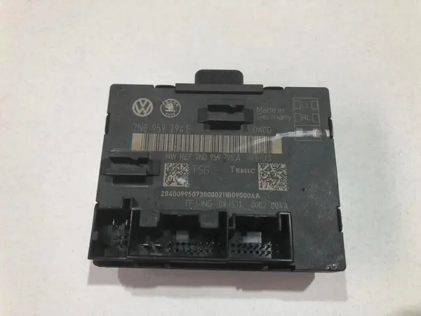 Modul usa stanga / dreapta spate 7n0959794e Volkswagen Sharan (2010-2015) [7N]