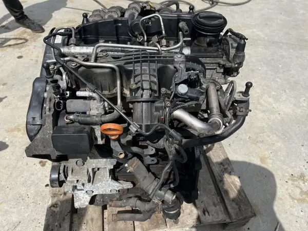 Motor complet fara anexe CAYA Volkswagen Passat B7 (2010-2014) 1.6 tdi; 1.6 tdi CAY; CAYA