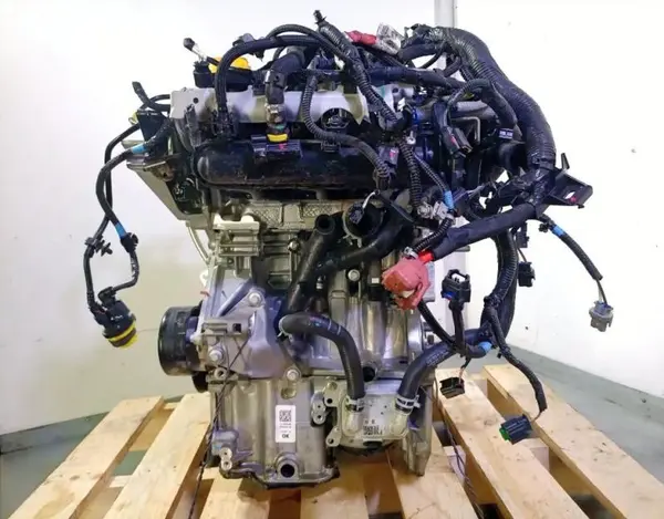 Motor complet fara anexe H4D F4 Dacia Logan 3 (2020->) 1.0 tce; 1.0 TCE H4D F4 benzina + gel; H4D F4