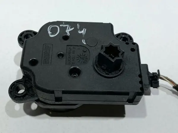 Motoras clima AV6N-19E616-AA Ford Focus 3 facelift (2014-2018)