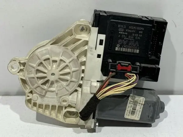 Motoras macara geam cu modul stanga fata 1K0959793P Volkswagen Golf 6 (2008-2013)