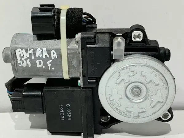 Motoras macara geam dreapta fata 25873730 Opel Antara facelift (2010-2016)