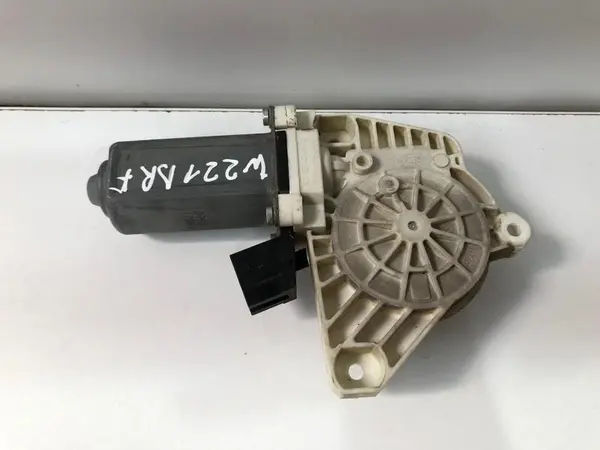 Motoras macara geam dreapta fata a2218202842 Mercedes S-Class (2005-2009) [W221]
